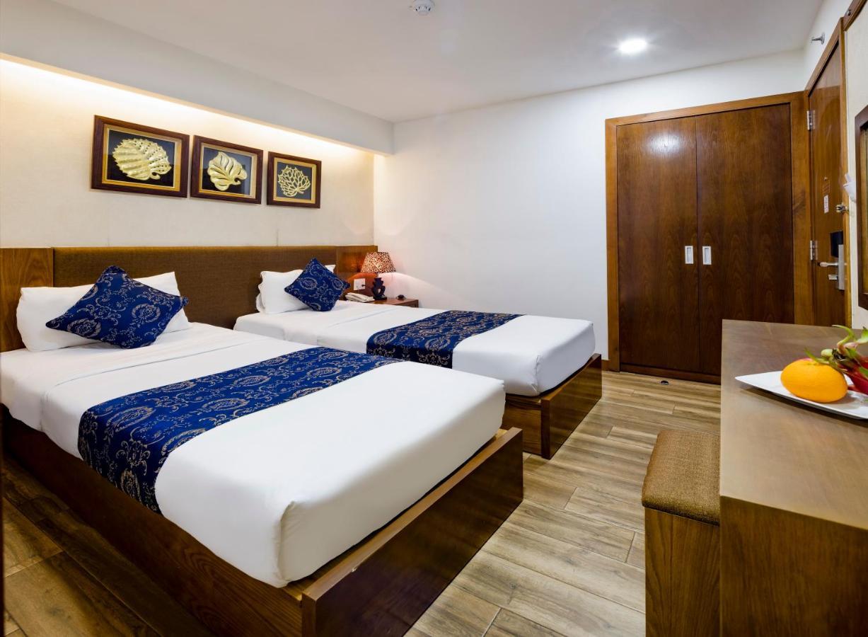 Saphia Hotel На Транг Екстериор снимка