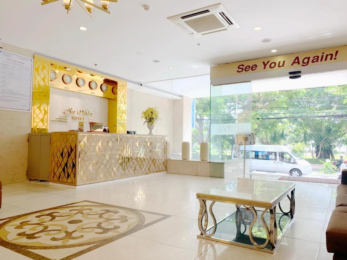 Saphia Hotel На Транг Екстериор снимка