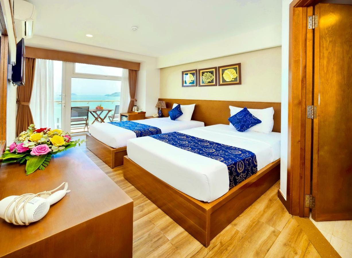 Saphia Hotel На Транг Екстериор снимка