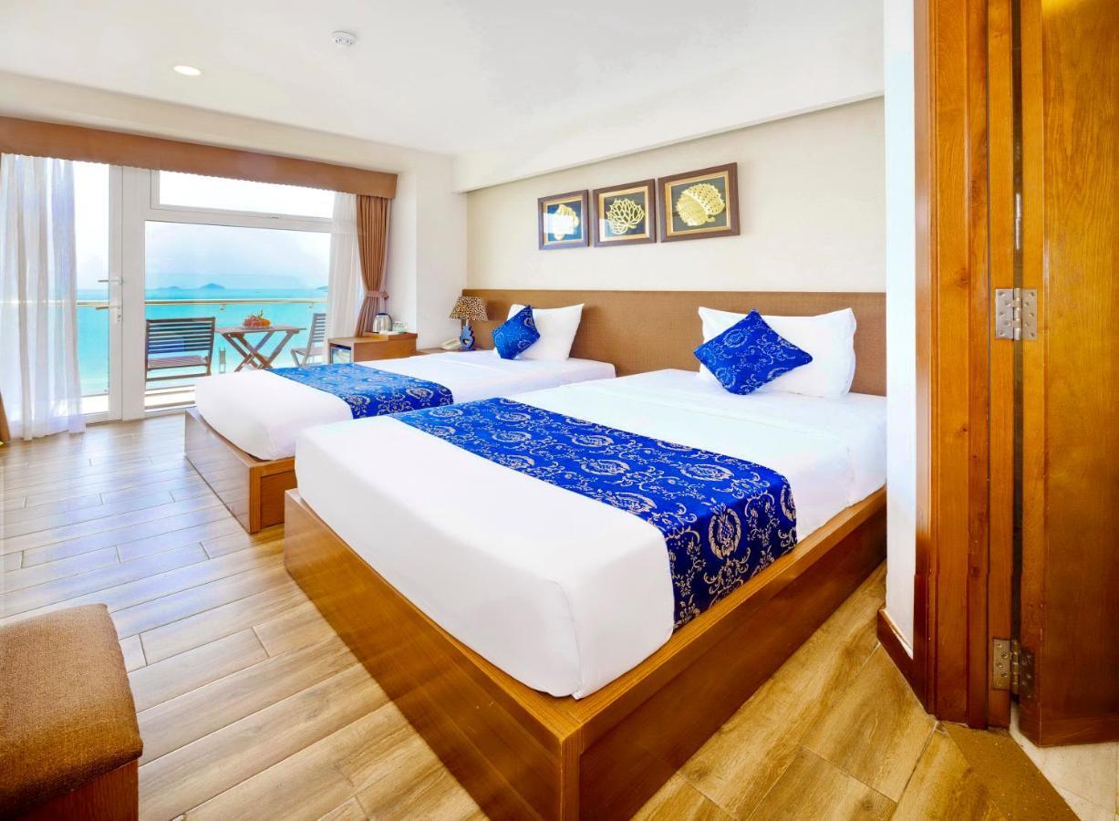 Saphia Hotel На Транг Екстериор снимка
